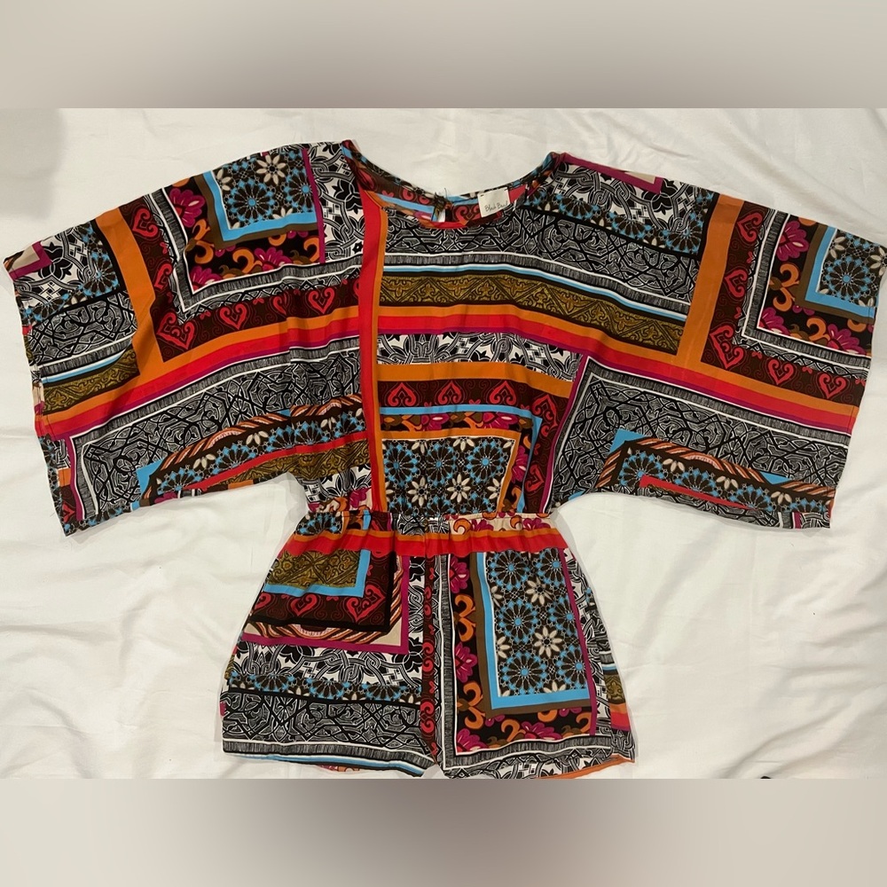 Wide Sleeve Romper Sz M